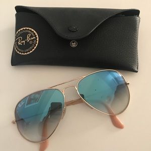 RAYBANS blue gradient aviator